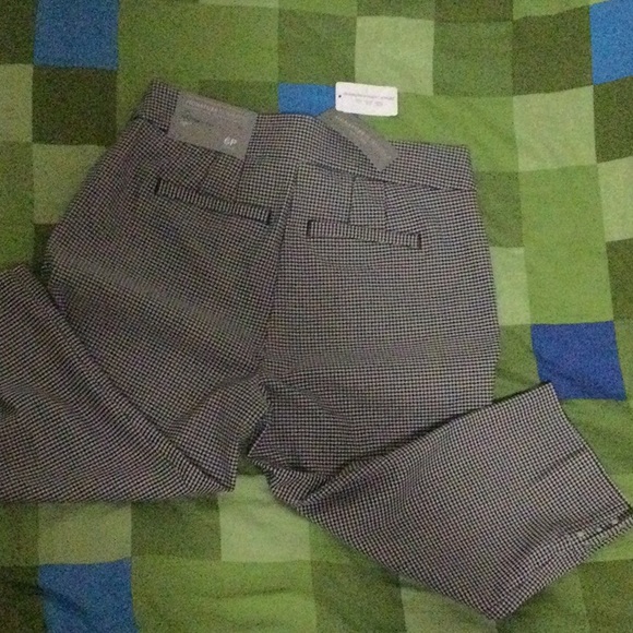 Signature slimming capri - Picture 2 of 6